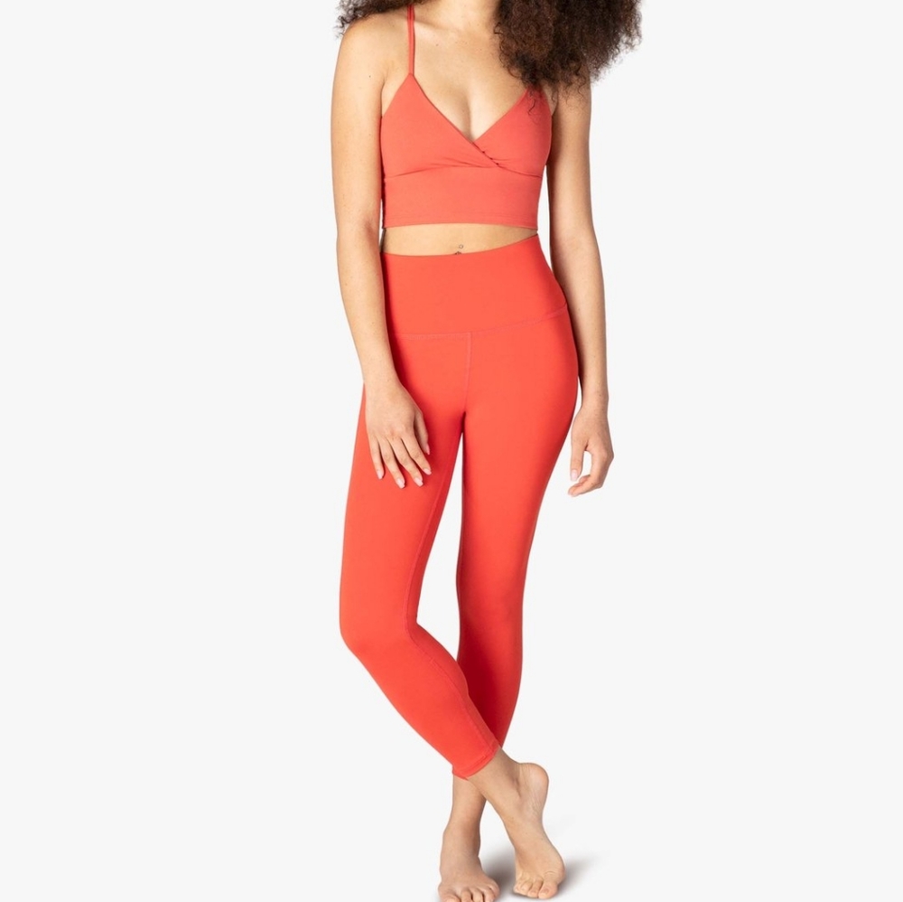 NWT Beyond Yoga High Waist Midi Leggings Scarlet